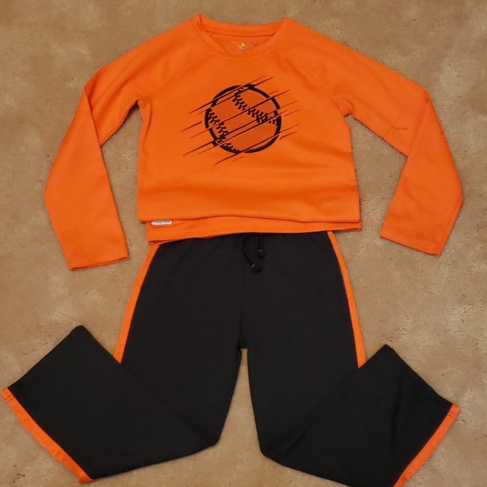 Matching athletic outfit